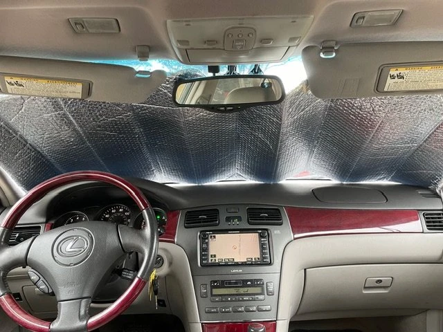 2004 Lexus ES 4th Gen - Image 10 of 12