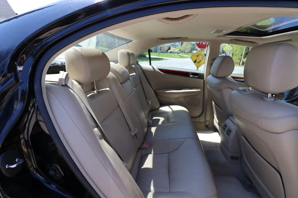 2004 Lexus ES 4th Gen - Image 7 of 11
