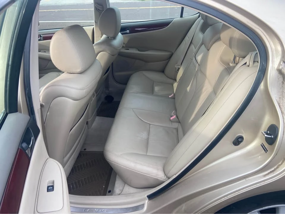 2004 Lexus ES 4th Gen - Image 13 of 13
