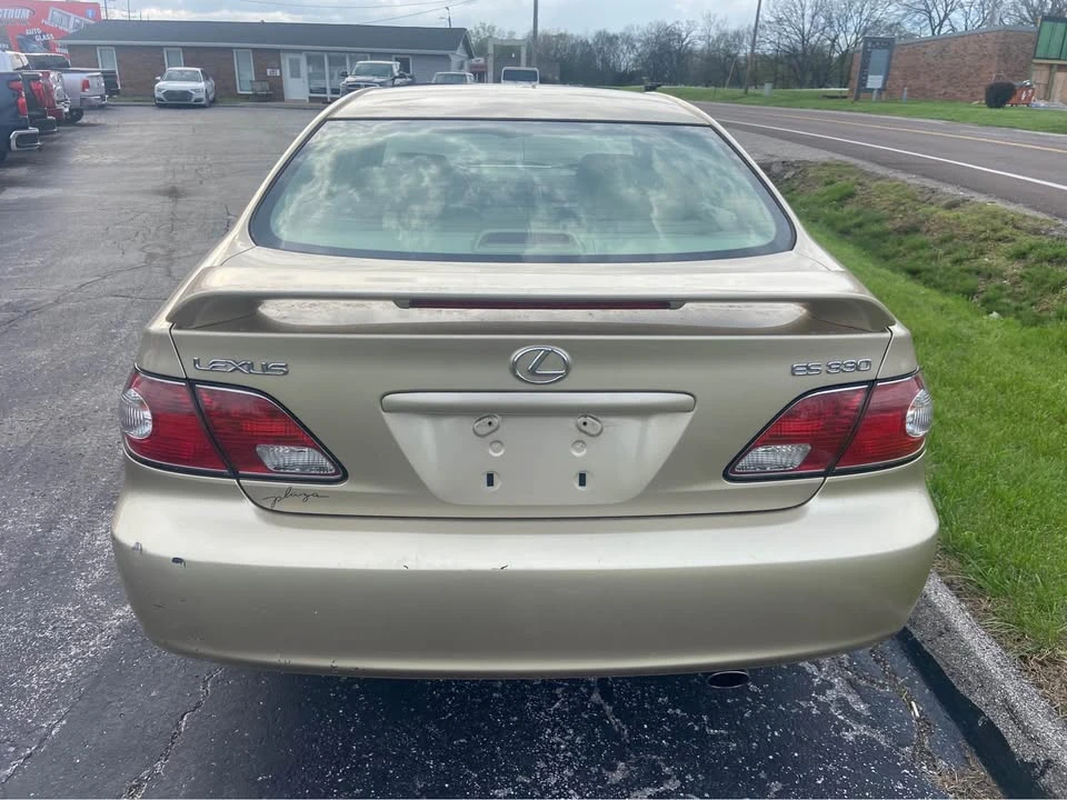 2004 Lexus ES 4th Gen - Image 5 of 13