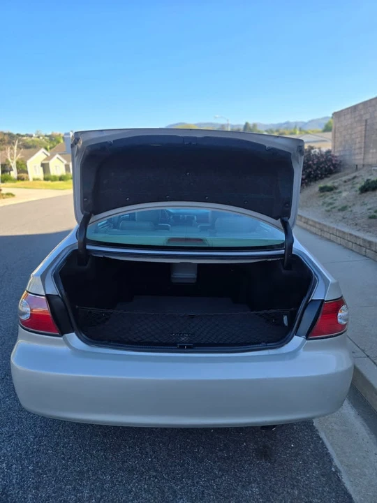 2004 Lexus ES 4th Gen - Image 17 of 20
