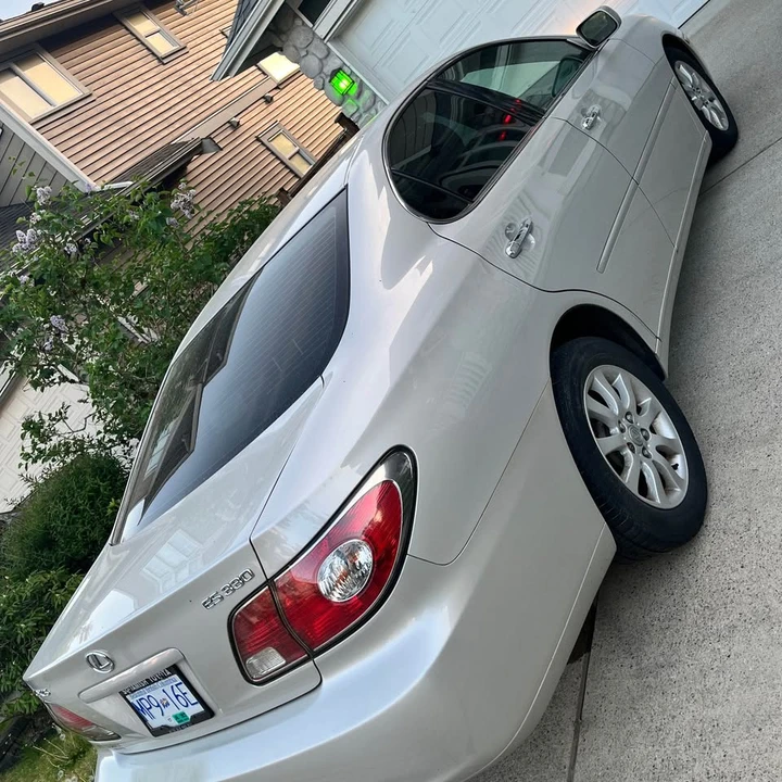 2004 Lexus ES 4th Gen - Image 3 of 10