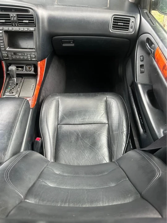 2004 Lexus GS 2nd Gen - Image 6 of 8