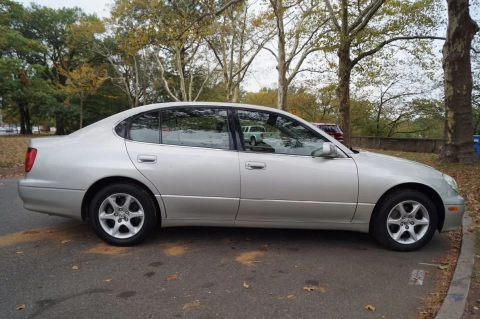2004 Lexus GS 2nd Gen - Image 12 of 20
