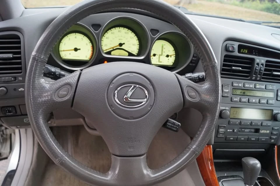 2004 Lexus GS 2nd Gen - Image 18 of 19