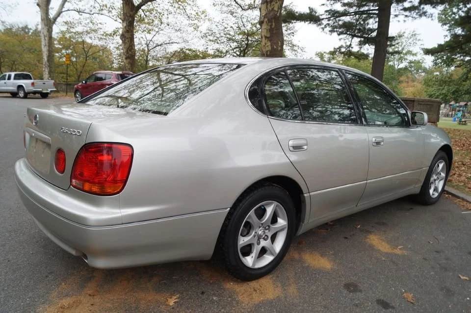 2004 Lexus GS 2nd Gen - Image 9 of 19