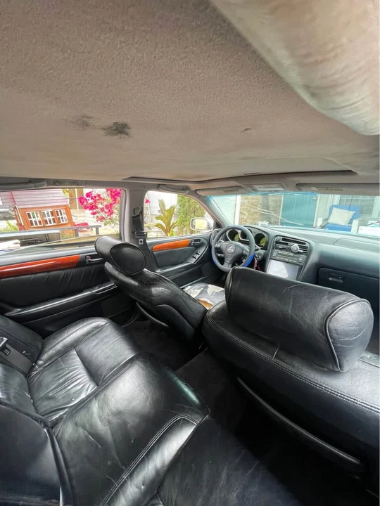 2004 Lexus GS 2nd Gen - Image 6 of 10