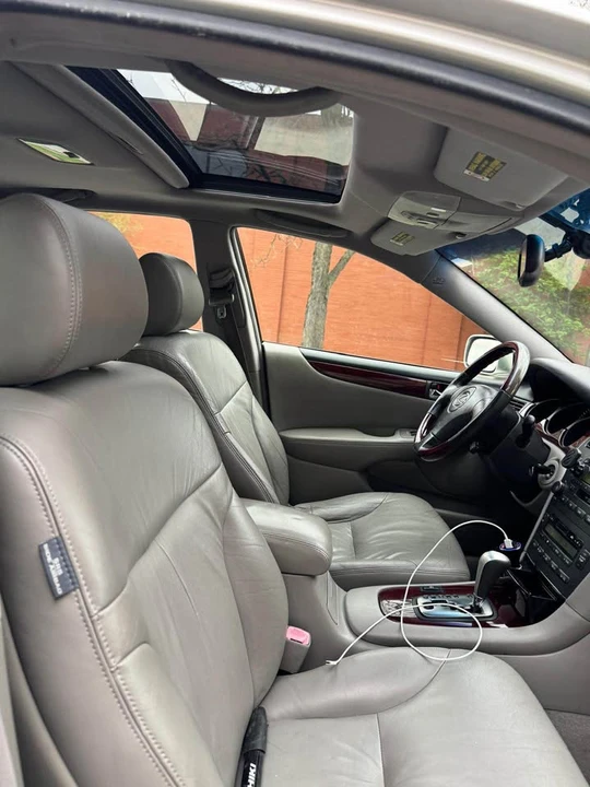 2004 Lexus GS 2nd Gen - Image 14 of 14