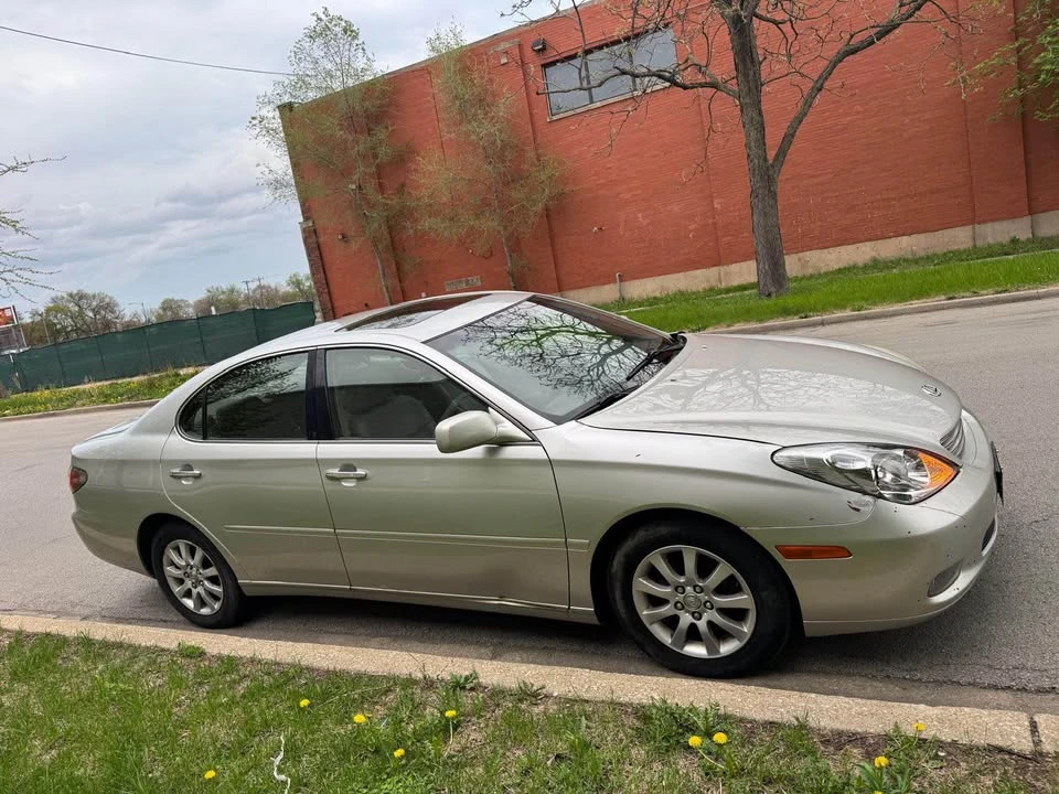 2004 Lexus GS 2nd Gen - Image 5 of 14