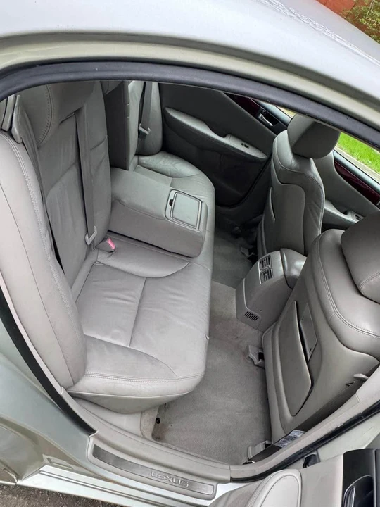 2004 Lexus GS 2nd Gen - Image 10 of 14