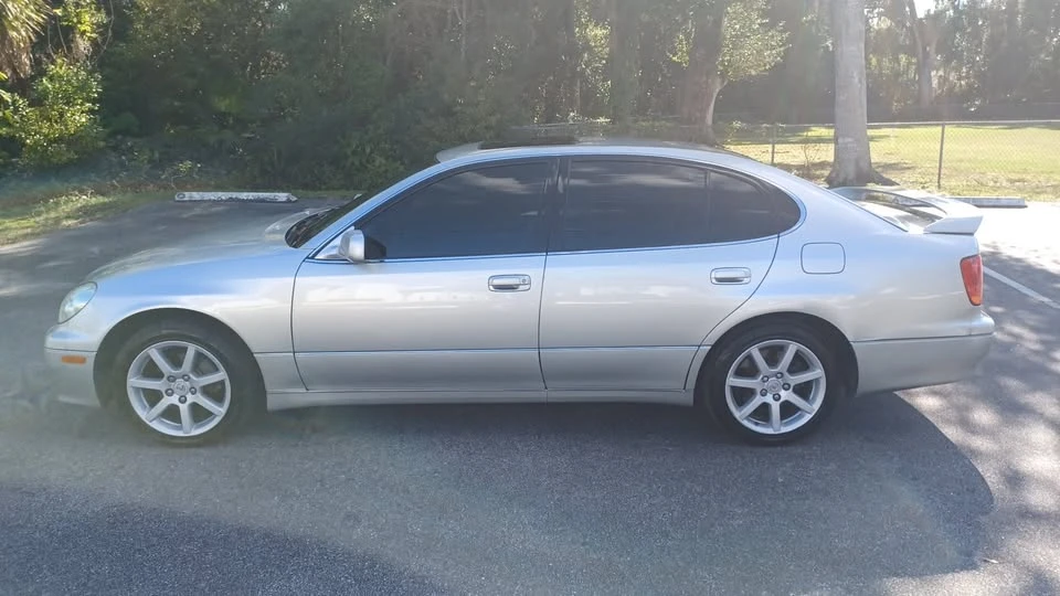 2004 Lexus GS 2nd Gen - Image 4 of 18