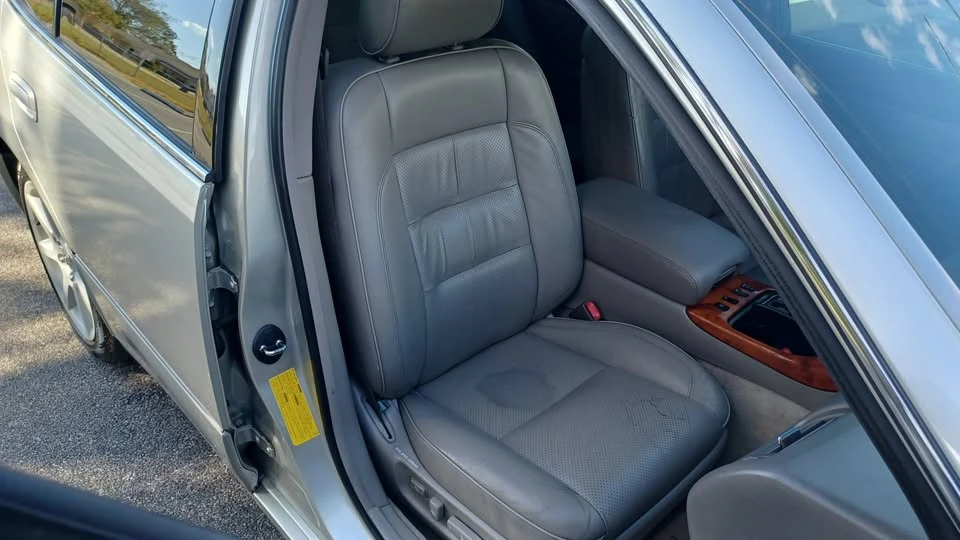 2004 Lexus GS 2nd Gen - Image 12 of 18