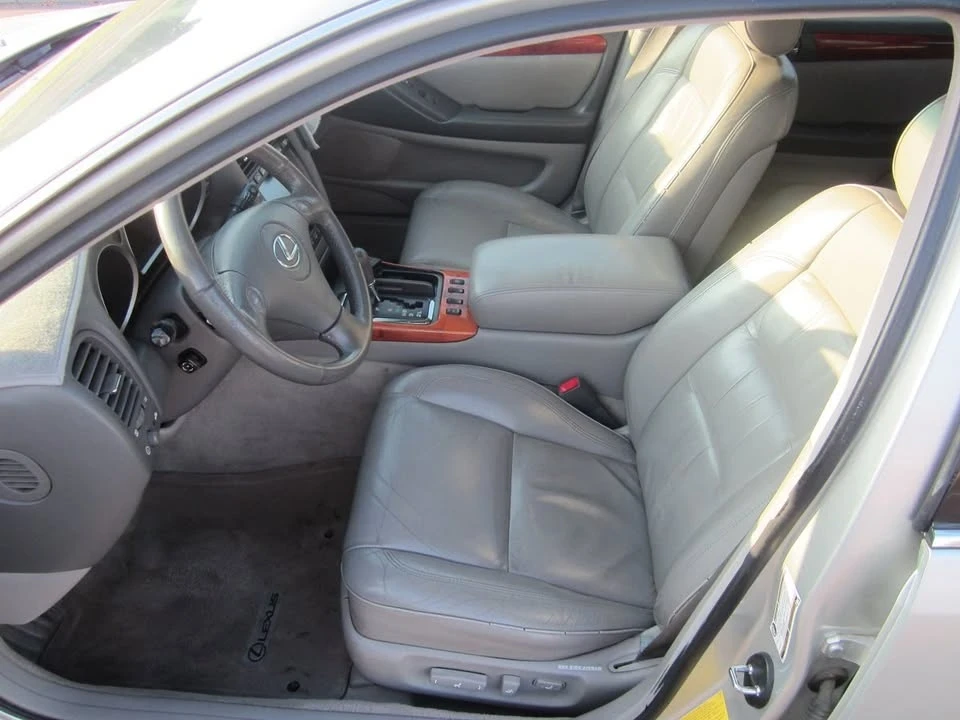 2004 Lexus GS 2nd Gen - Image 5 of 11