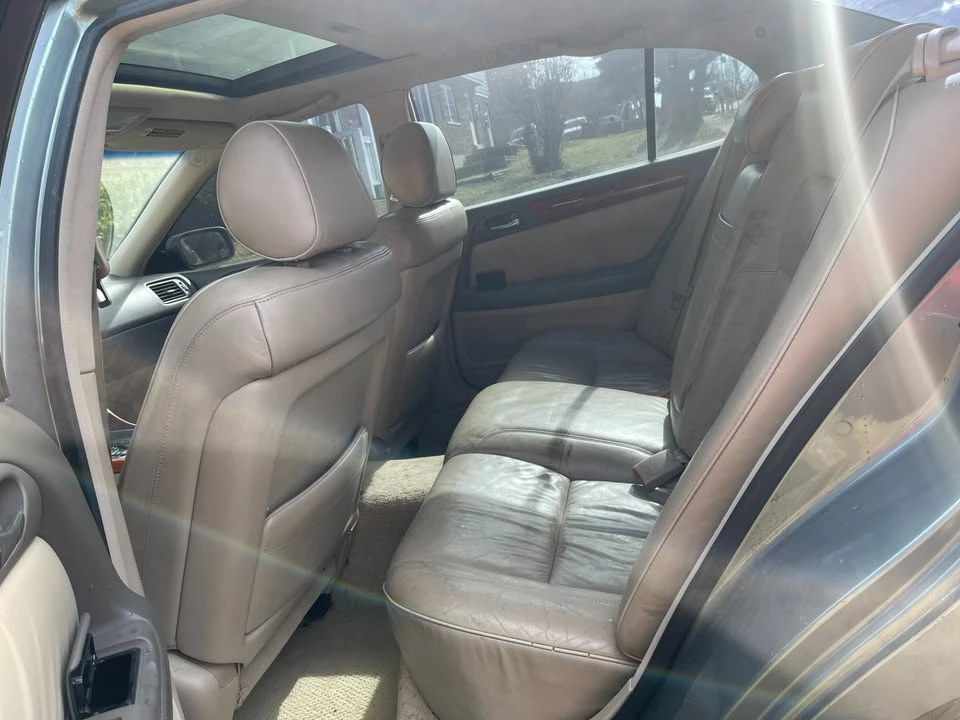 2004 Lexus GS 2nd Gen - Image 11 of 19