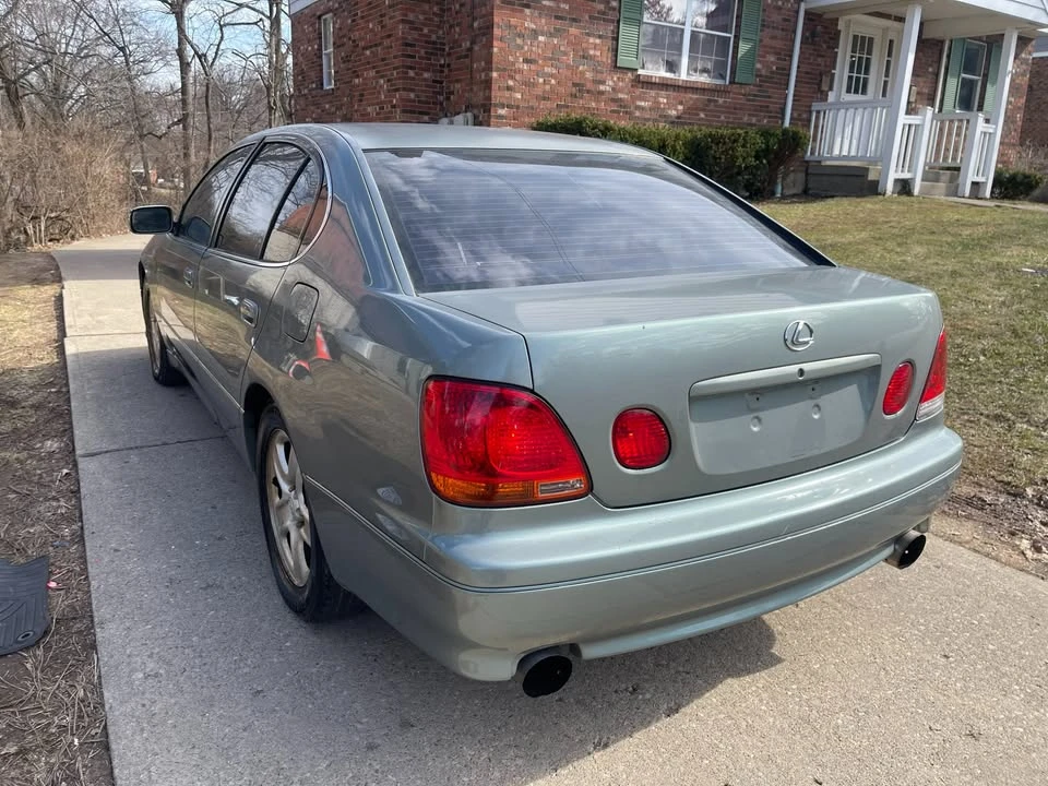 2004 Lexus GS 2nd Gen - Image 14 of 19