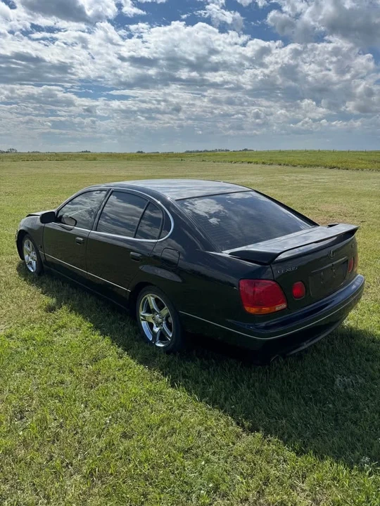 2004 Lexus GS 2nd Gen - Image 3 of 12