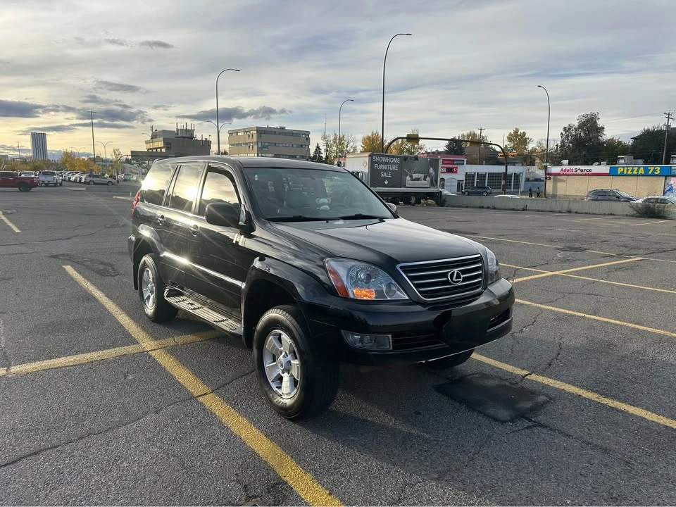 2004 Lexus GX 1st Gen - Image 2 of 16