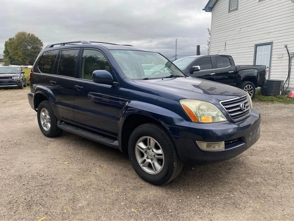 2004 Lexus GX 1st Gen - Image 3 of 16