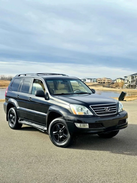 2004 Lexus GX 1st Gen - Image 2 of 10