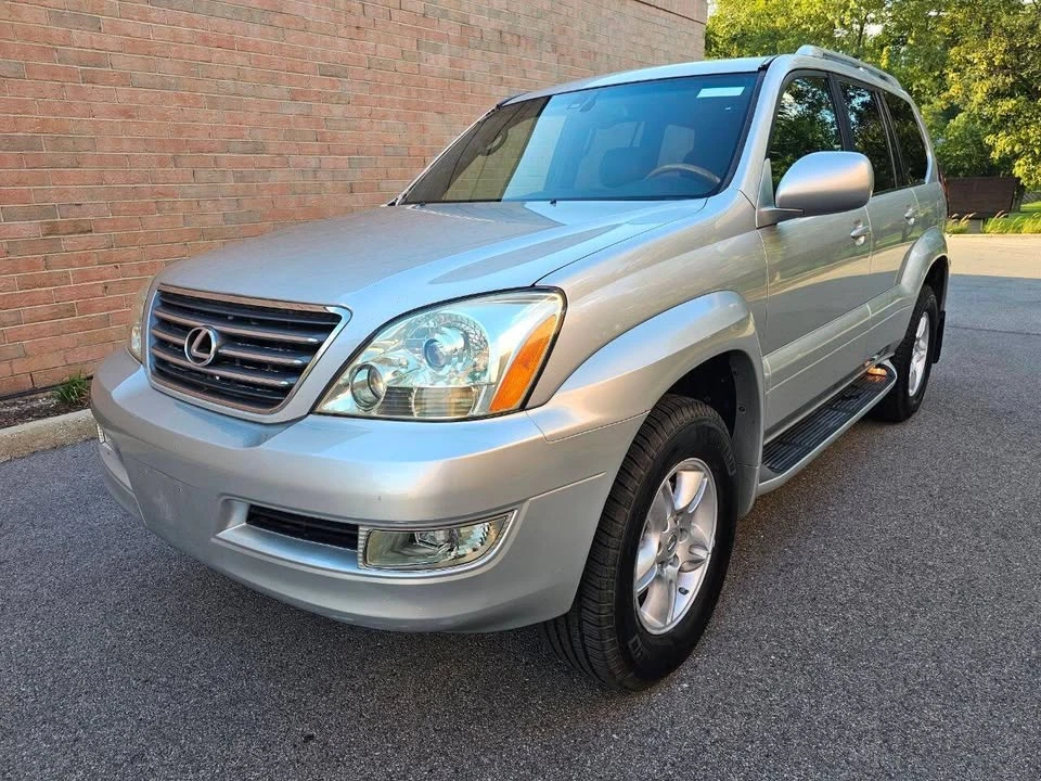 2004 Lexus GX 1st Gen - Image 2 of 18