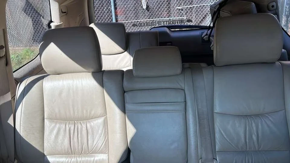 2004 Lexus GX 1st Gen - Image 6 of 8