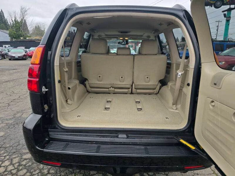 2004 Lexus GX 1st Gen - Image 11 of 11