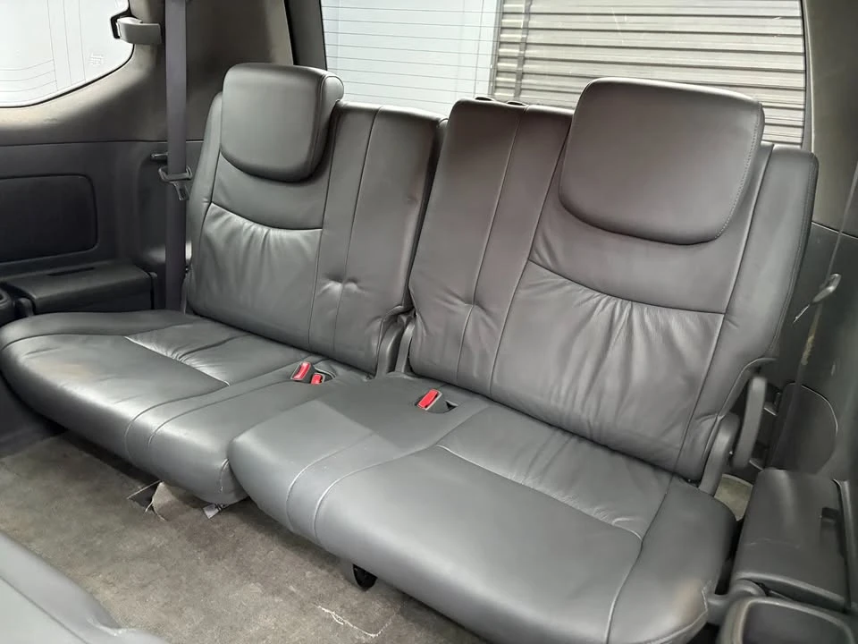 2004 Lexus GX 1st Gen - Image 11 of 20