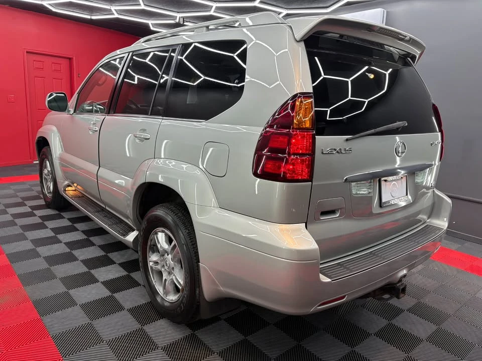 2004 Lexus GX 1st Gen - Image 6 of 20