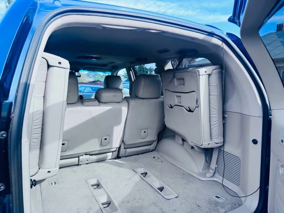2004 Lexus GX 1st Gen - Image 6 of 9