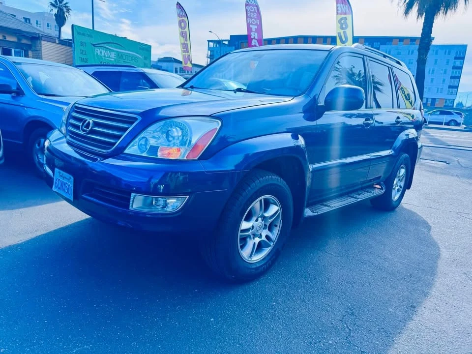 2004 Lexus GX 1st Gen - Image 4 of 9