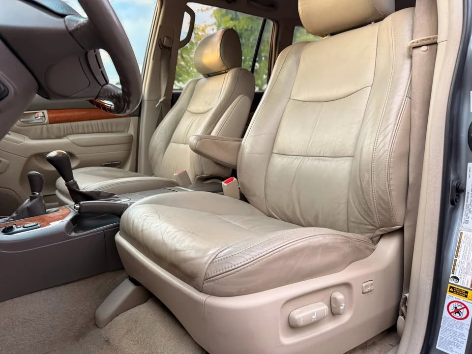 2004 Lexus GX 1st Gen - Image 15 of 20