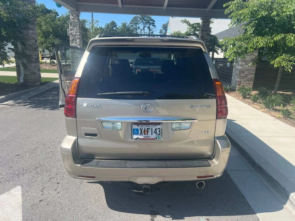 2004 Lexus GX 1st Gen - Image 4 of 19