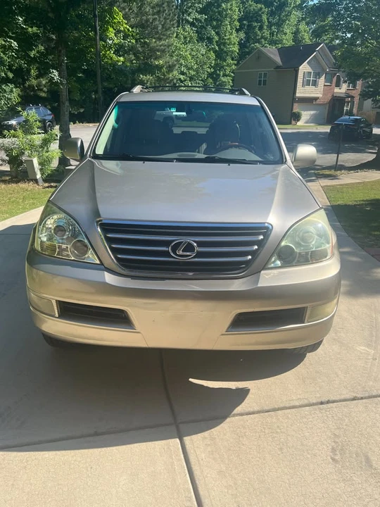 2004 Lexus GX 1st Gen - Image 5 of 19