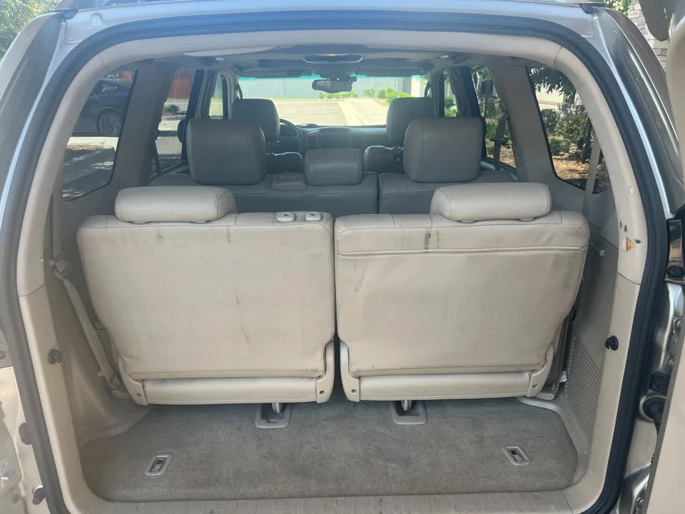 2004 Lexus GX 1st Gen - Image 15 of 19