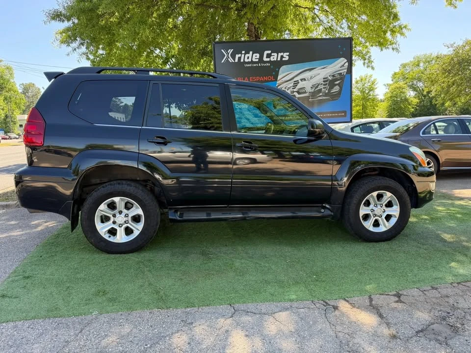 2004 Lexus GX 1st Gen - Image 3 of 20