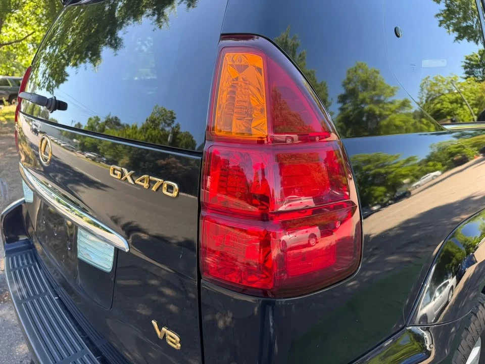 2004 Lexus GX 1st Gen - Image 10 of 20