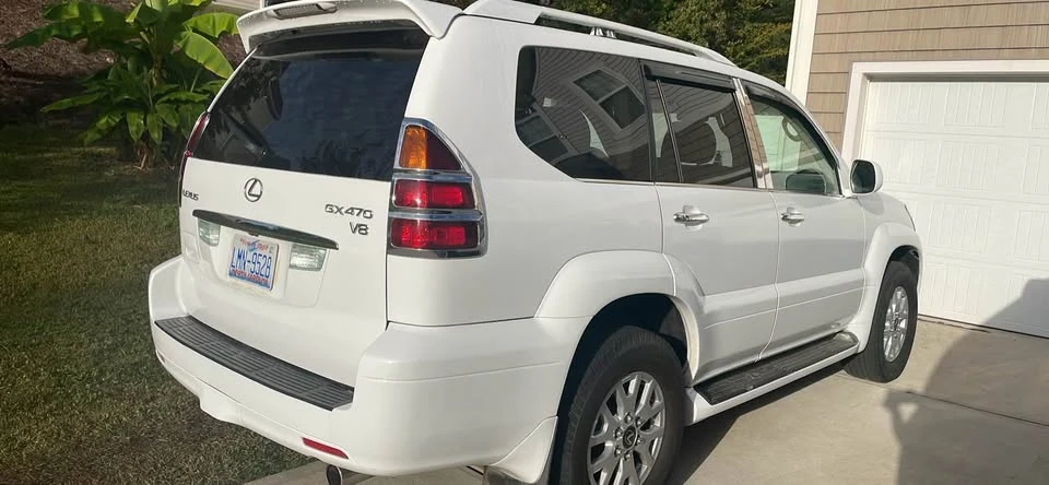 2004 Lexus GX 1st Gen - Image 2 of 5