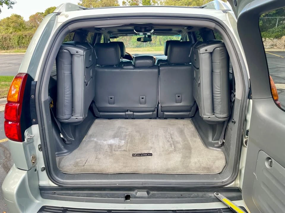 2004 Lexus GX 1st Gen - Image 14 of 20