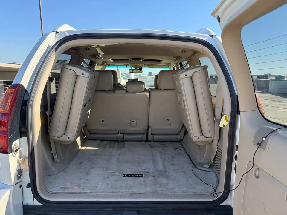 2004 Lexus GX 1st Gen - Image 6 of 18