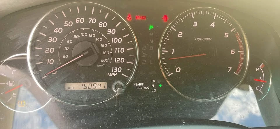 2004 Lexus GX 1st Gen - Image 5 of 5