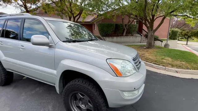 2004 Lexus GX470