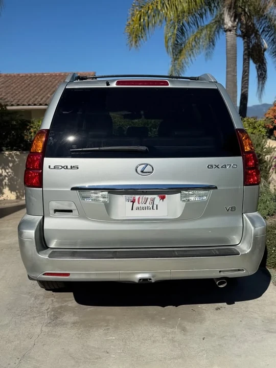 2004 Lexus GX 1st Gen - Image 10 of 10