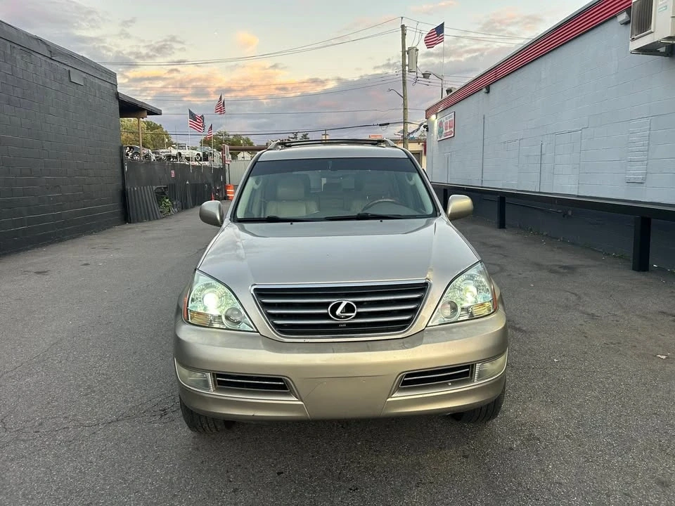 2004 Lexus GX 1st Gen - Image 6 of 20