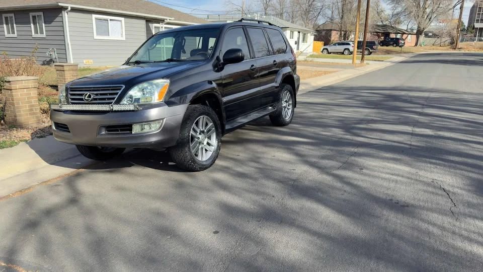 2004 Lexus GX 1st Gen - Image 5 of 14