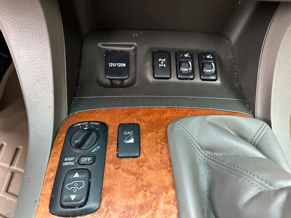 2004 Lexus GX 1st Gen - Image 20 of 20