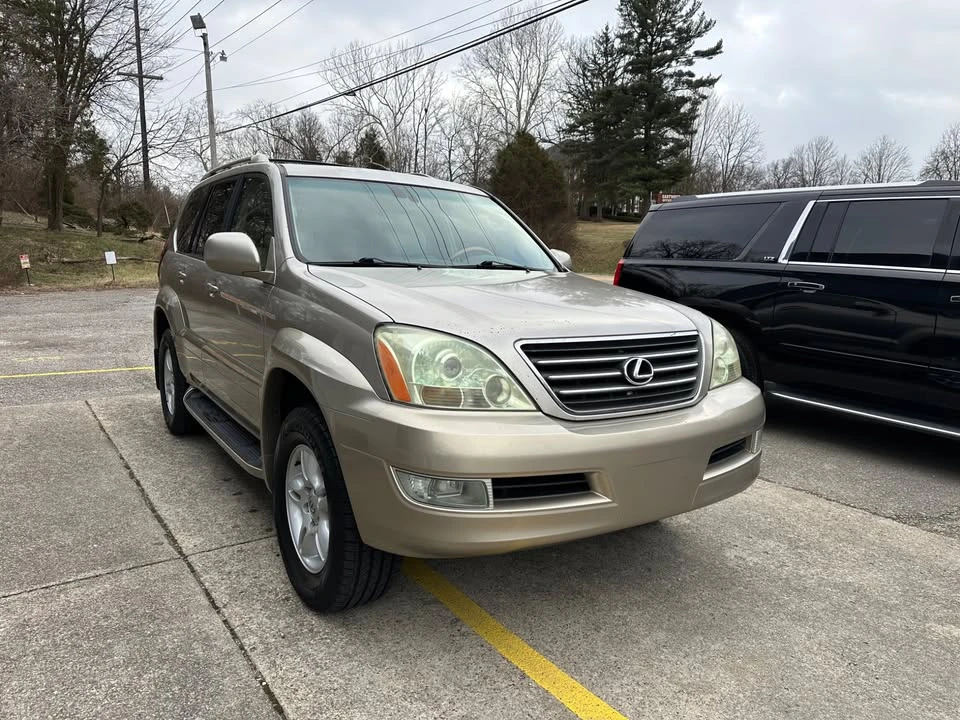 2004 Lexus GX 1st Gen - Image 3 of 20