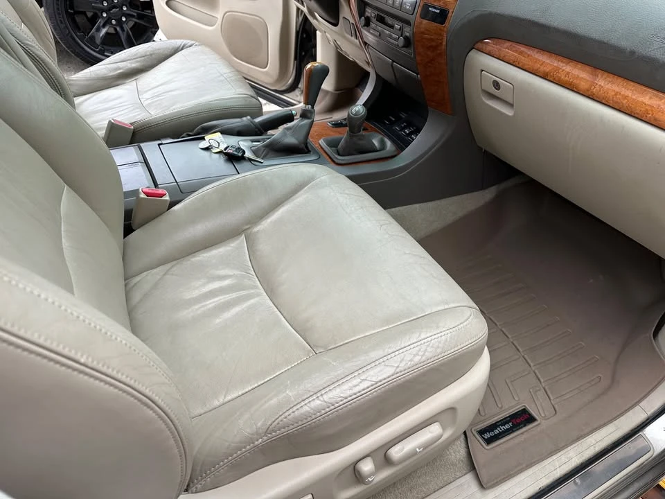 2004 Lexus GX 1st Gen - Image 15 of 20