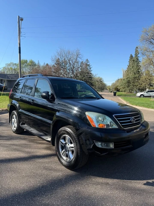 2004 Lexus GX 1st Gen - Image 3 of 16
