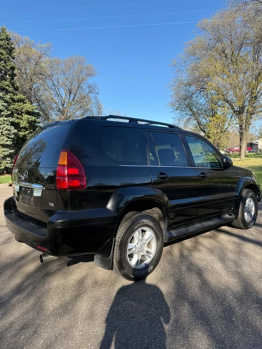 2004 Lexus GX 1st Gen - Image 5 of 16