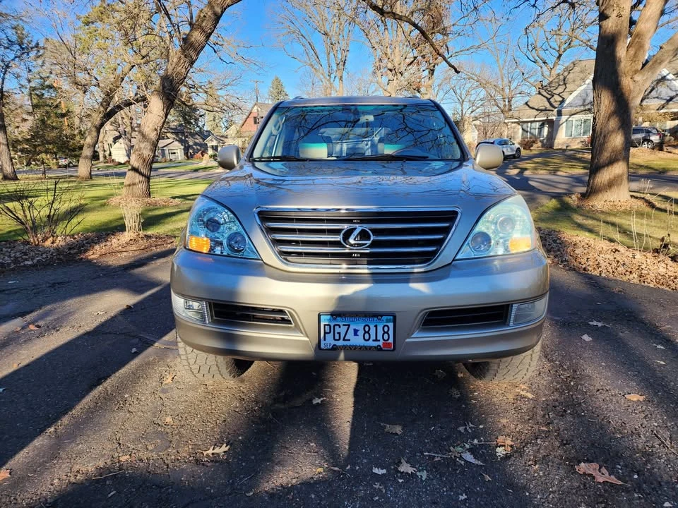 2004 Lexus GX 1st Gen - Image 2 of 20